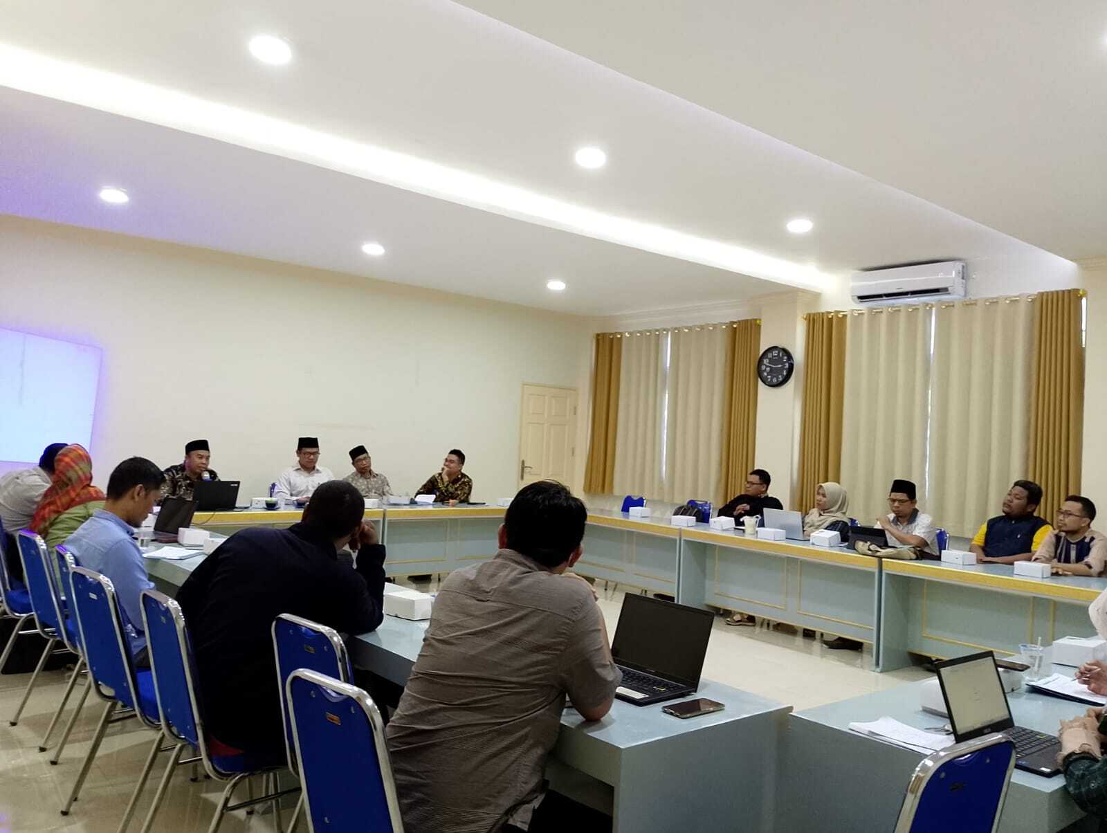 Rapat Akreditasi Institut Agama Islam Hamzanwadi Pancor